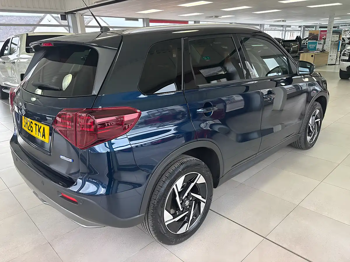 Used 2026 Suzuki Vitara Ultra Blue - Interior and Exterior details 6