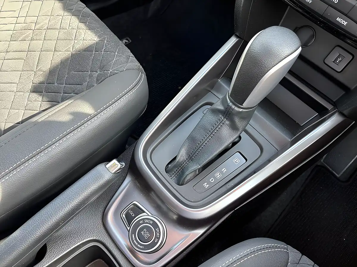 Used 2026 Suzuki Vitara Ultra Silver - Interior and Exterior details 13