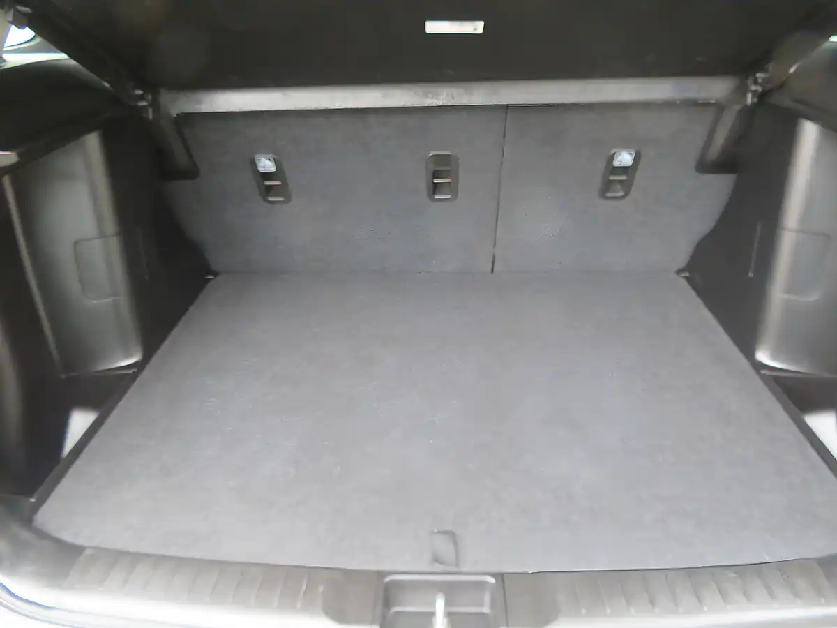 Used 2026 Suzuki Vitara Ultra White - Interior and Exterior details 9