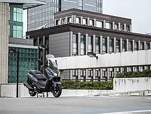 Used 2026 Sym Joymax Z+ White - Interior and Exterior details 5
