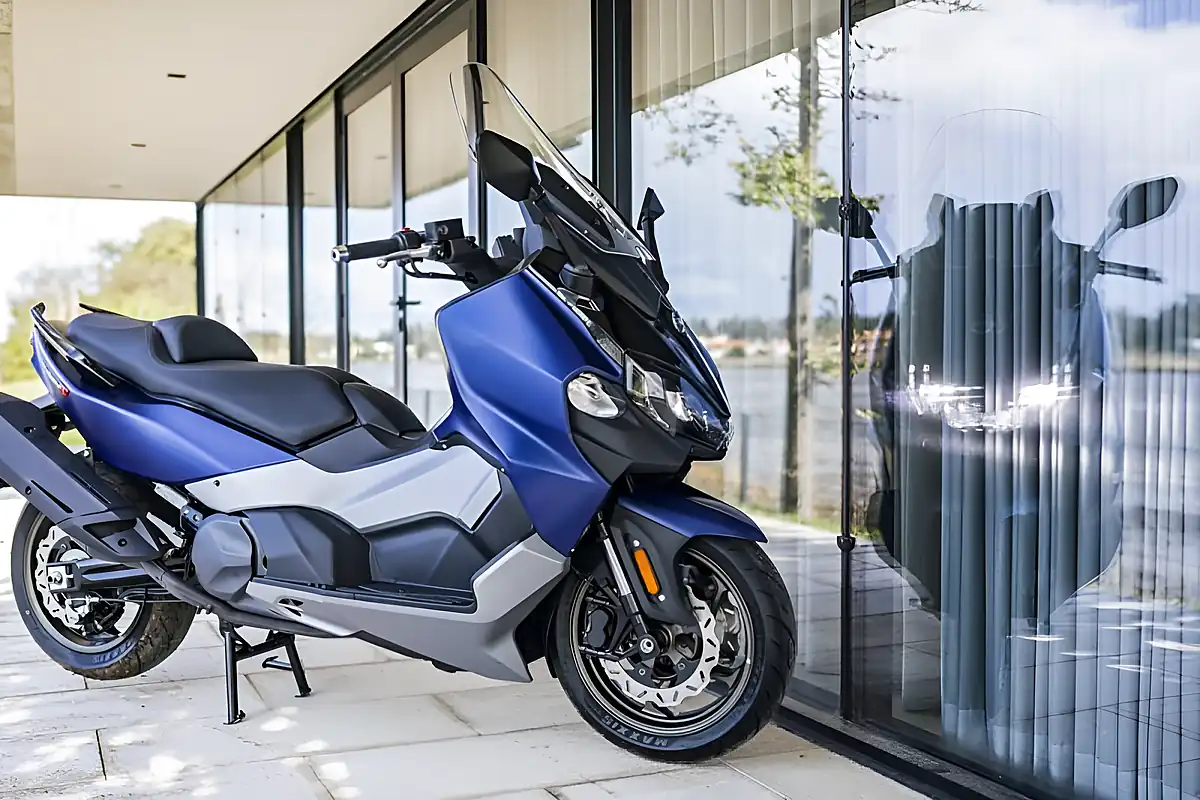 Used 2026 Sym Maxsym Tl Ultimate Matt Blue - Interior and Exterior details 11