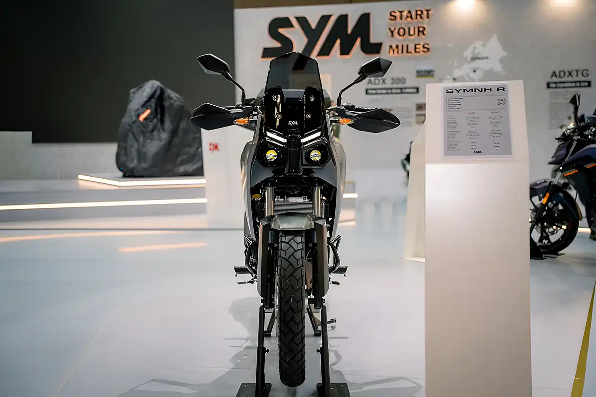Used 2026 Sym Nhr Adventure Silver - Interior and Exterior details 5