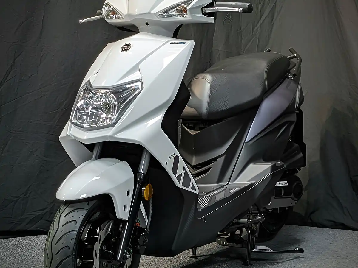 Used 2026 Sym Orbit Black - Front View