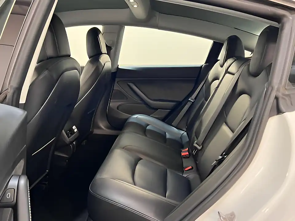 Used 2026 Tesla Model 3 Standard Range + White - Interior and Exterior details 11