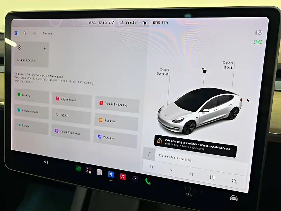 Used 2026 Tesla Model 3 Standard Range + White - Interior and Exterior details 14