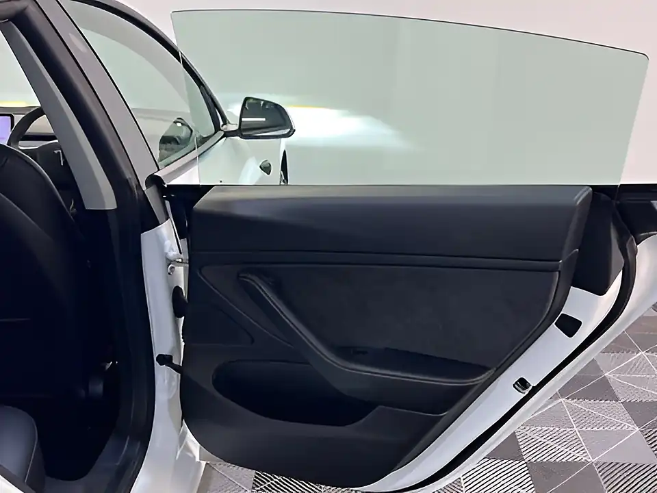 Used 2026 Tesla Model 3 Standard Range + White - Interior and Exterior details 16