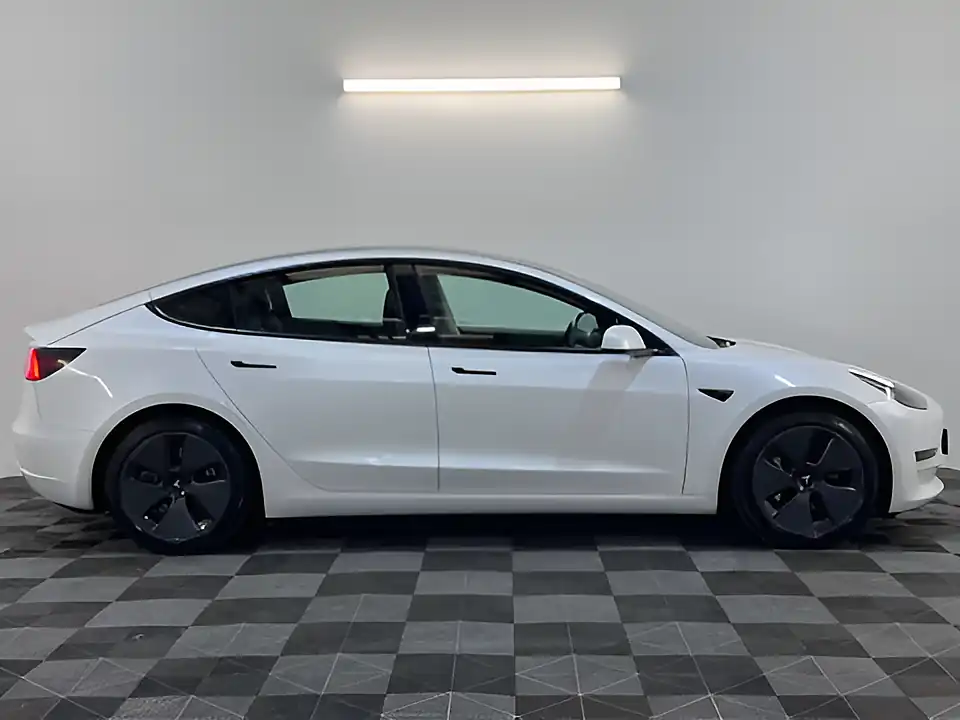 Used 2026 Tesla Model 3 Standard Range + White - Interior and Exterior details 2