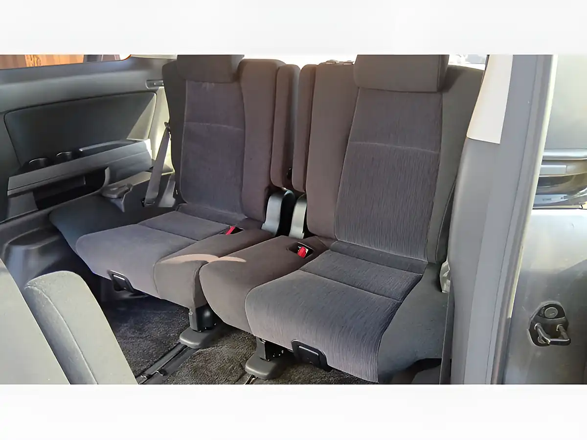 Used 2026 Toyota Alphard 240S Welcab Side Lift Up SEAT Silver Metallic - Interior and Exterior details 12