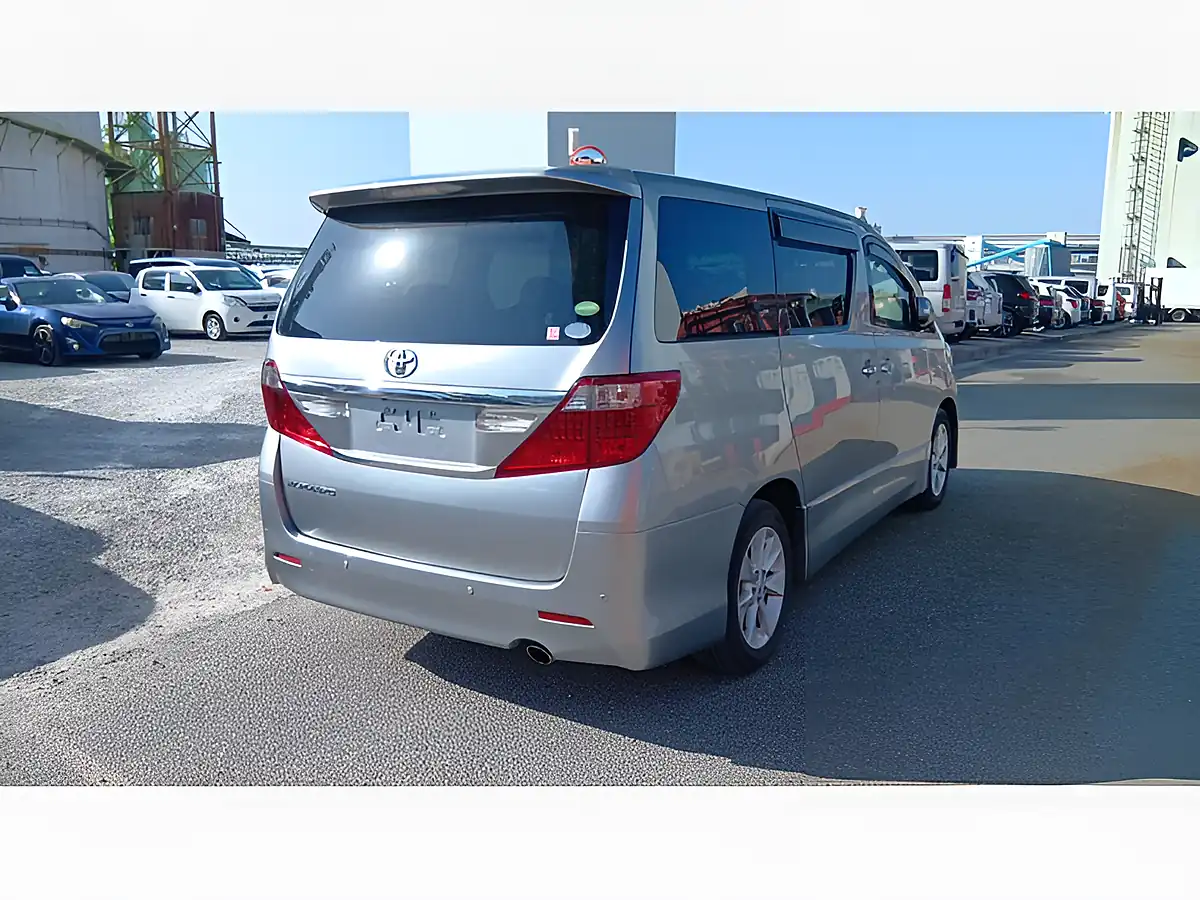 Used 2026 Toyota Alphard 240S Welcab Side Lift Up SEAT Silver Metallic - Interior and Exterior details 4