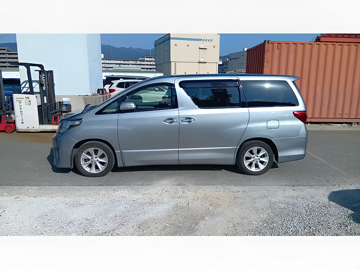 Used 2026 Toyota Alphard 240S Welcab Side Lift Up SEAT Silver Metallic - Interior and Exterior details 6