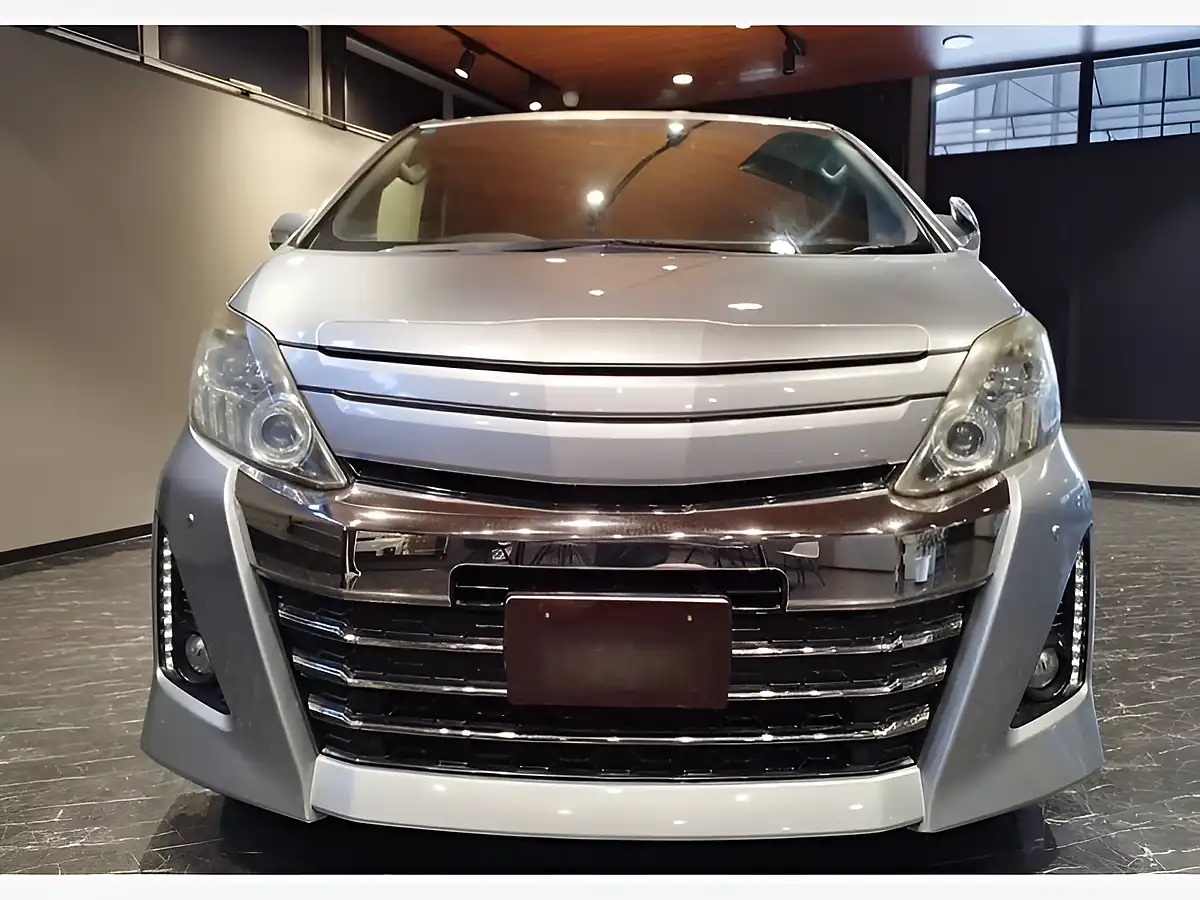 Used 2026 Toyota Alphard Gs G Sport By Gazoo Racing Silver - Interior and Exterior details 4
