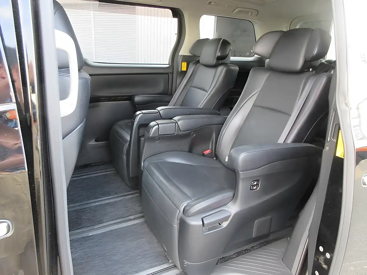Used 2026 Toyota Alphard Sc Package Black - Interior and Exterior details 10
