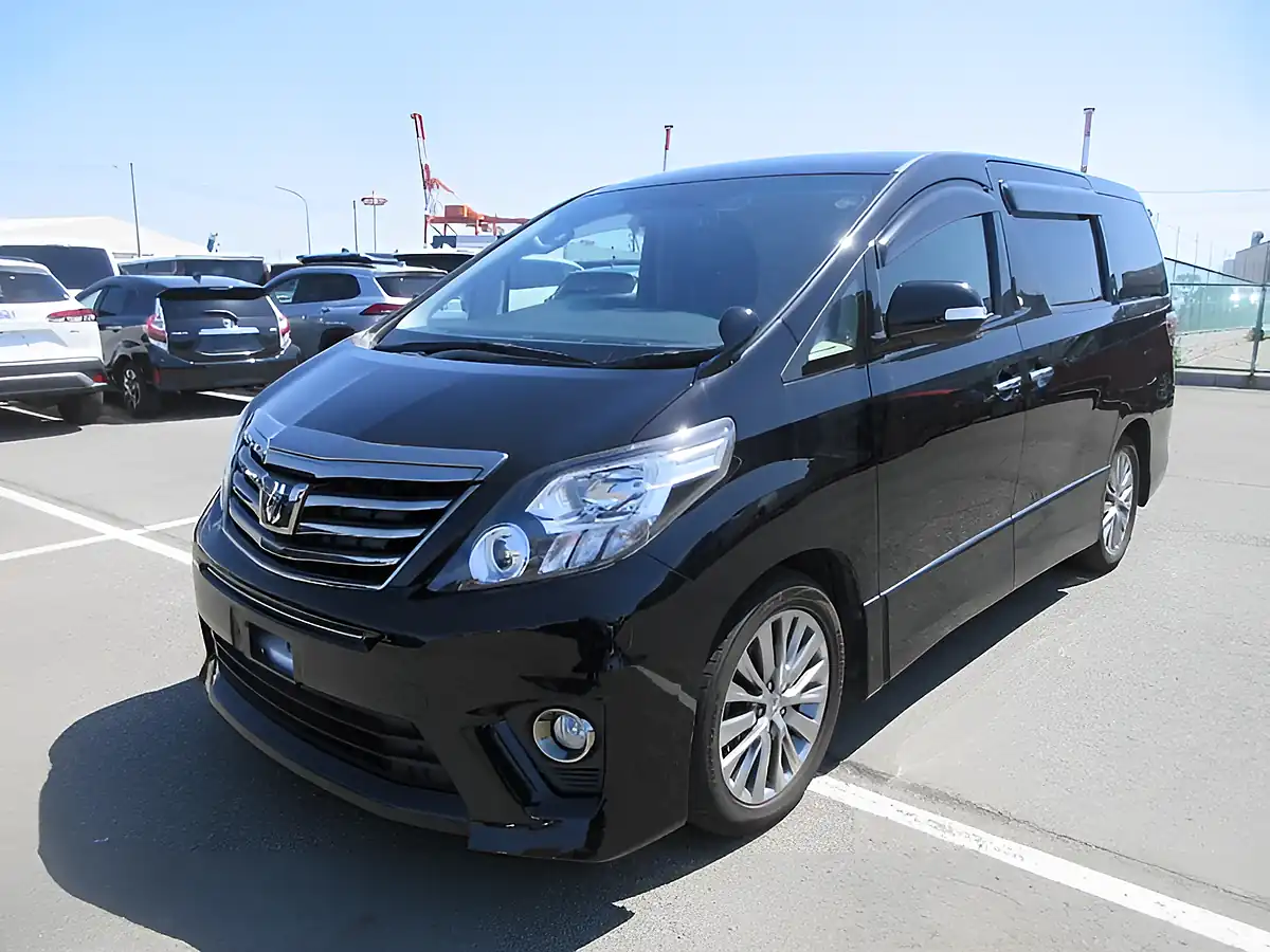 Used 2026 Toyota Alphard Type Gold Black - Interior and Exterior details 3