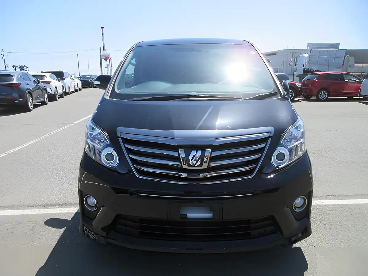 Used 2026 Toyota Alphard Type Gold Black - Interior and Exterior details 7