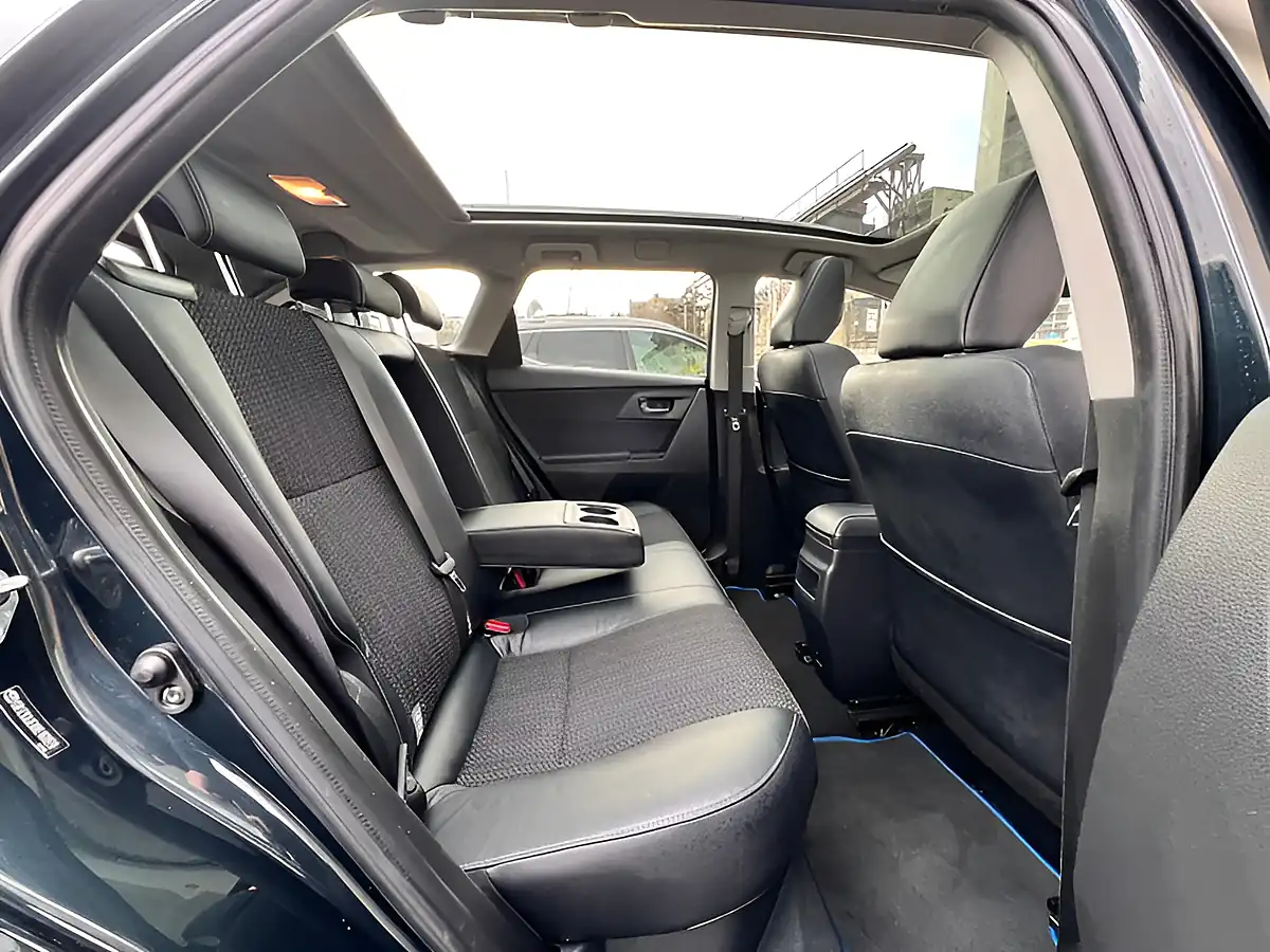 Used 2026 Toyota Auris Excel Grey - Interior and Exterior details 17
