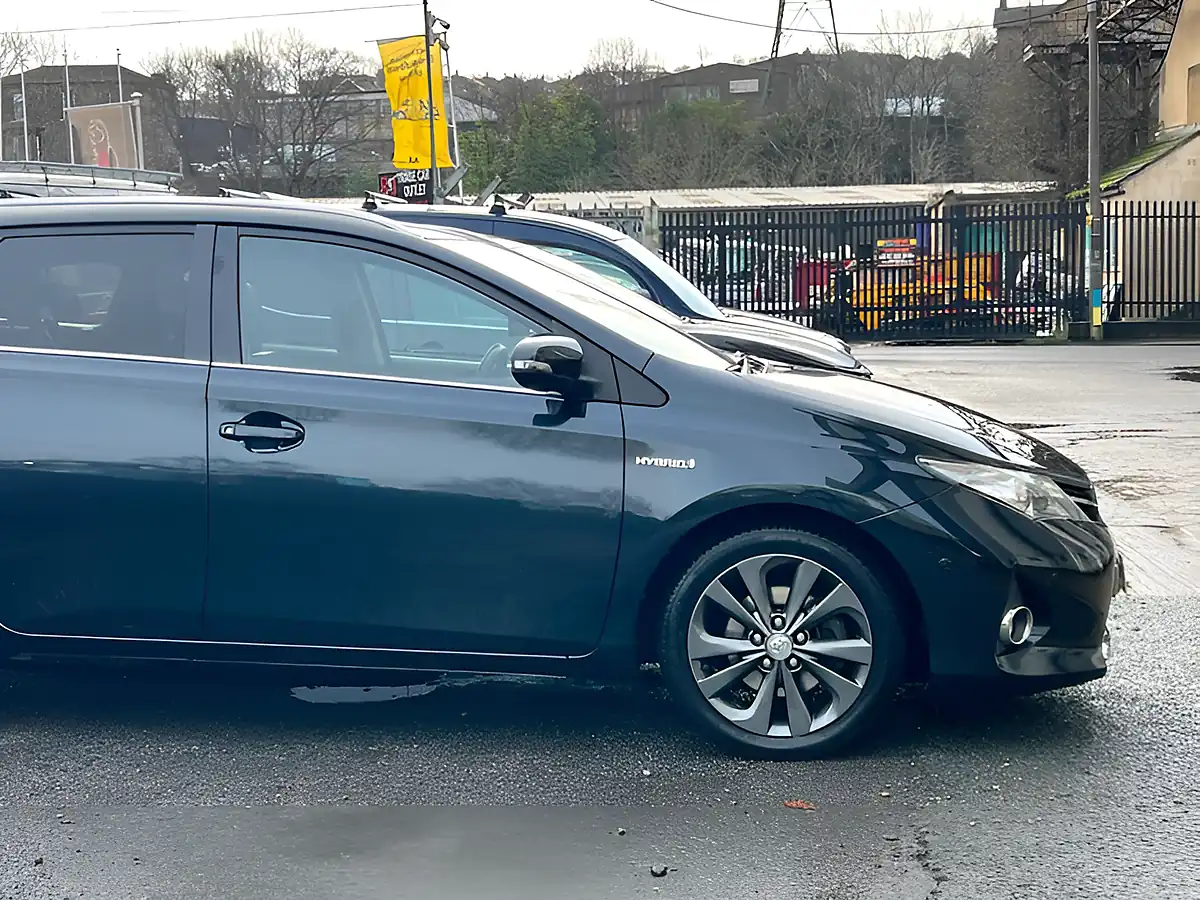 Used 2026 Toyota Auris Excel Grey - Interior and Exterior details 9