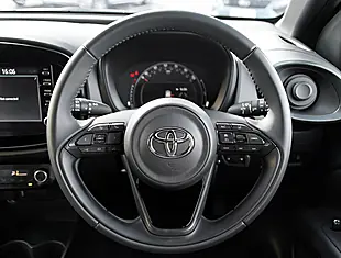 Used 2026 Toyota Aygo X Edge Green - Interior and Exterior details 12
