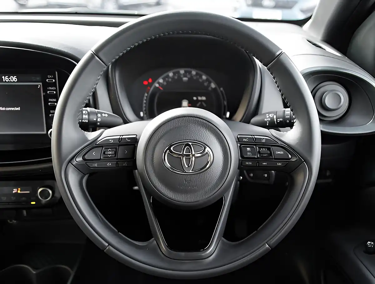 Used 2026 Toyota Aygo X Edge Green - Interior and Exterior details 12