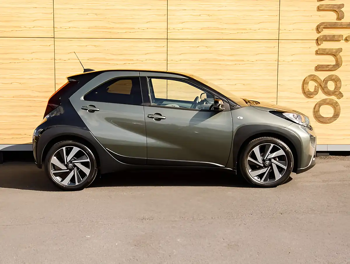 Used 2026 Toyota Aygo X Edge Green - Interior and Exterior details 8