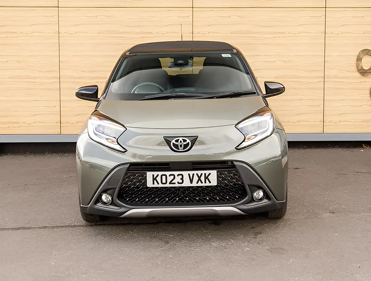 Used 2026 Toyota Aygo X Exclusive Green - Interior and Exterior details 5
