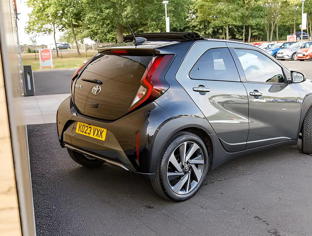 Used 2026 Toyota Aygo X Exclusive Green - Interior and Exterior details 8