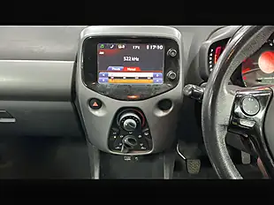 Used 2026 Toyota Aygo X-Play Red - Interior and Exterior details 10