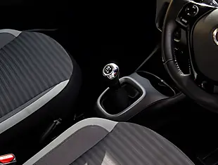 Used 2026 Toyota Aygo X-Trend Red - Interior and Exterior details 18