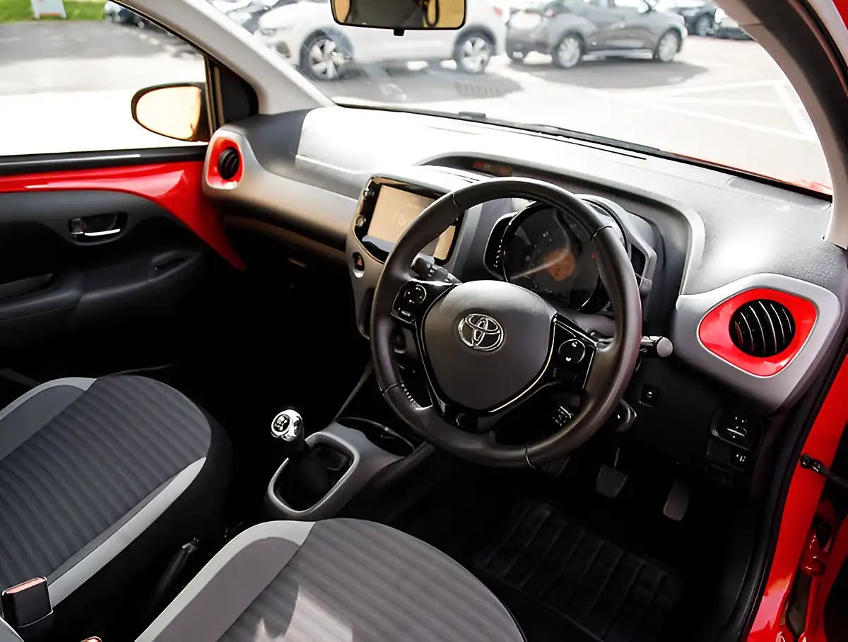 Used 2026 Toyota Aygo X-Trend Red - Interior and Exterior details 4