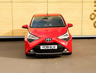 Used 2026 Toyota Aygo X-Trend Red - Interior and Exterior details 5