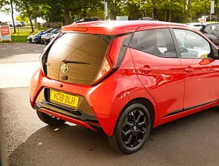 Used 2026 Toyota Aygo X-Trend Red - Interior and Exterior details 7