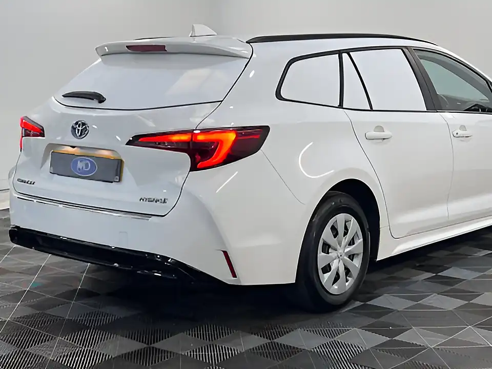 Used 2026 Toyota Corolla Active White - Interior and Exterior details 18