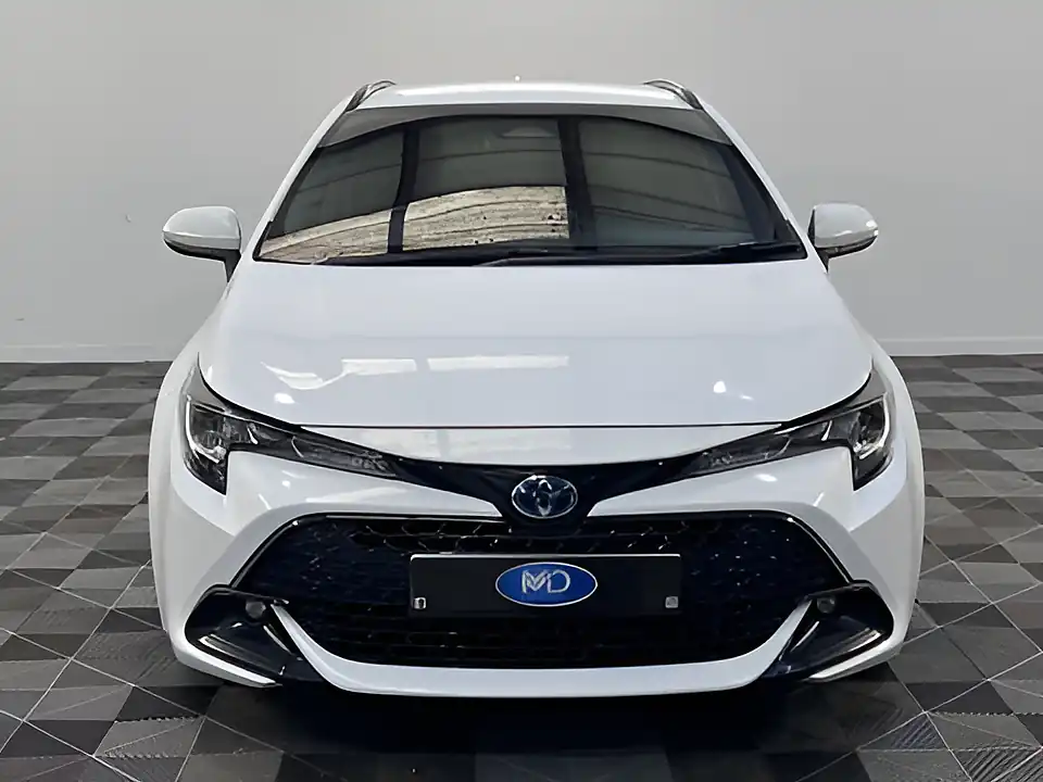 Used 2026 Toyota Corolla Active White - Interior and Exterior details 9
