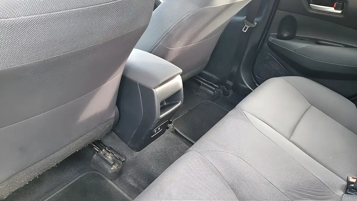 Used 2026 Toyota Corolla Design Blue - Interior and Exterior details 17