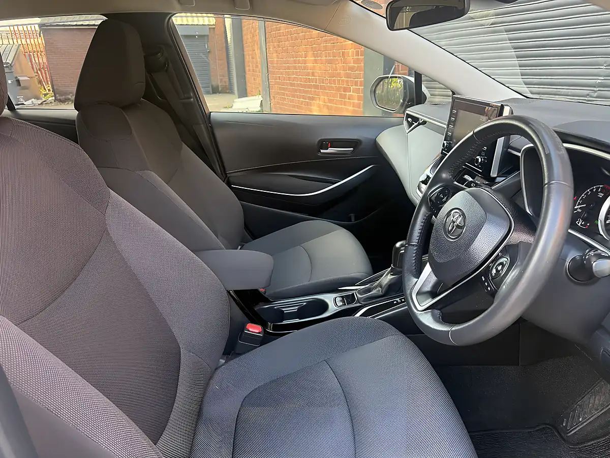 Used 2026 Toyota Corolla White - Interior and Exterior details 12