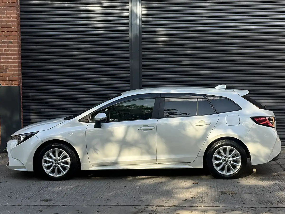 Used 2026 Toyota Corolla White - Interior and Exterior details 8