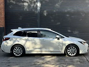 Used 2026 Toyota Corolla White - Interior and Exterior details 9