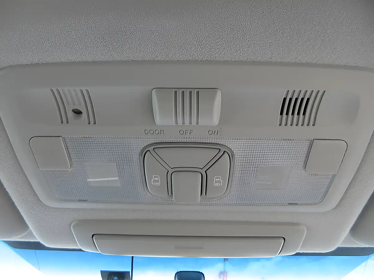 Used 2026 Toyota Estima Aeras Grey - Interior and Exterior details 12