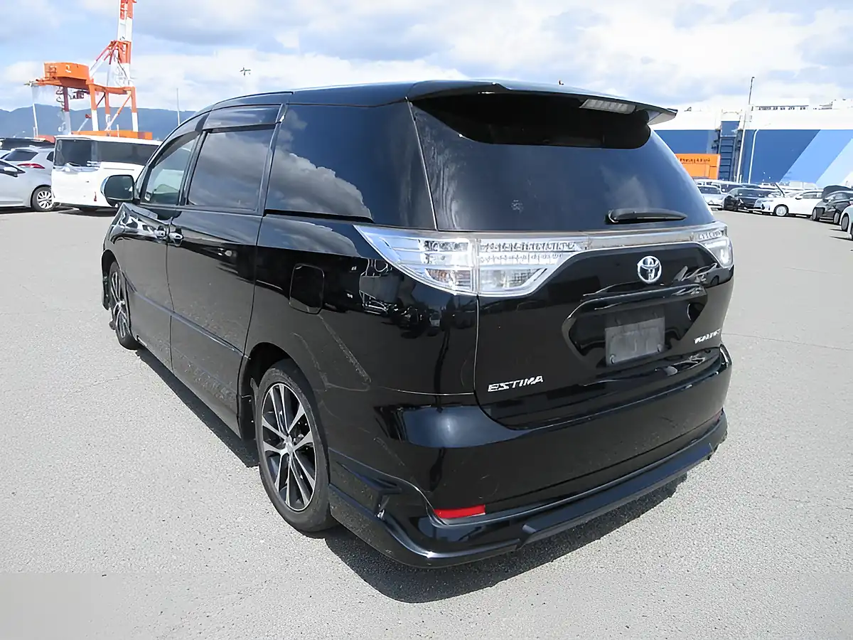 Used 2026 Toyota Estima Aeras Leather Package Black - Interior and Exterior details 5