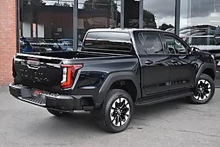 Used 2026 Toyota Hilux Invincible Galaxy Black - Interior and Exterior details 5
