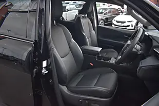 Used 2026 Toyota Hilux Invincible Galaxy Black - Interior and Exterior details 7