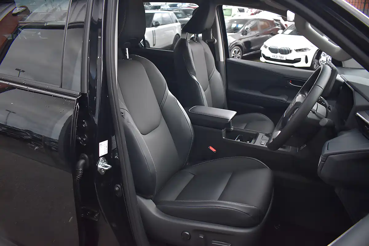 Used 2026 Toyota Hilux Invincible Galaxy Black - Interior and Exterior details 7