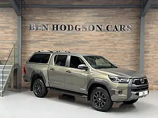 Used 2026 Toyota Hilux Invincible X Titan Bronze Metallic - Interior and Exterior details 2