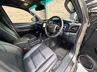 Used 2026 Toyota Hilux Invincible X Titan Bronze Metallic - Interior and Exterior details 5