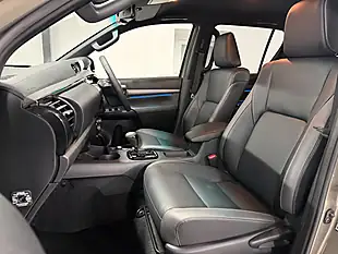 Used 2026 Toyota Hilux Invincible X Titan Bronze Metallic - Interior and Exterior details 13