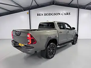 Used 2026 Toyota Hilux Invincible X Titan Bronze Metallic - Interior and Exterior details 8