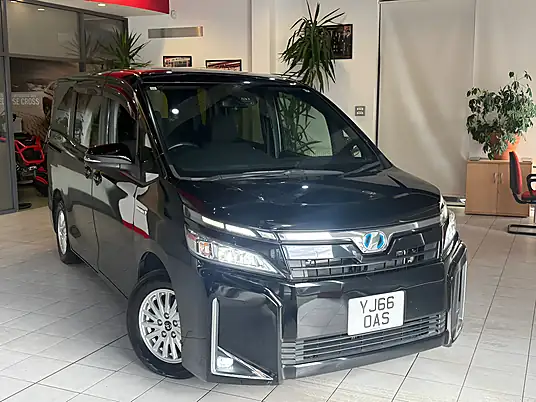 2016 Toyota Noah Petrol Hybrid