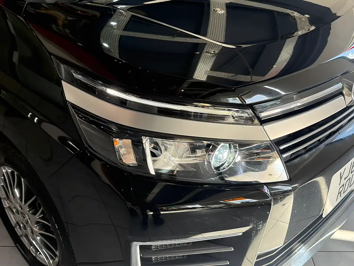 Used 2026 Toyota Noah Black - Interior and Exterior details 3