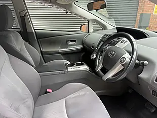Used 2026 Toyota Prius+ 7 Seater Import Silver - Interior and Exterior details 11