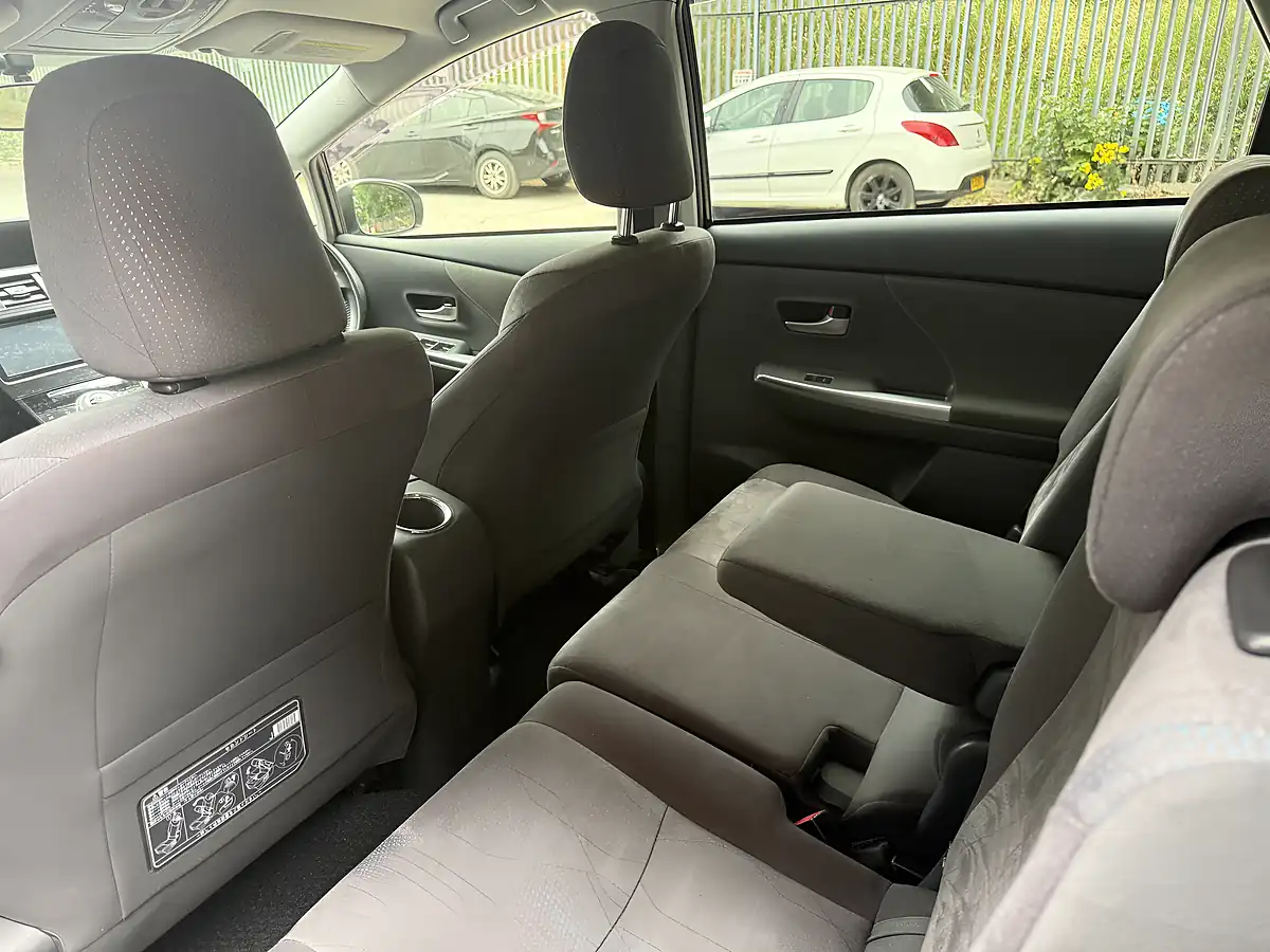 Used 2026 Toyota Prius+ 7 Seater Import Silver - Interior and Exterior details 14