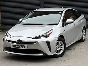 Used 2026 Toyota Prius Saloon Silver - Interior and Exterior details 3